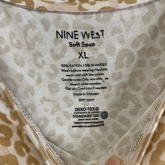 Nine West Woman Animal Print XL Pull Over Top Loose Fit - Picture 3 of 3